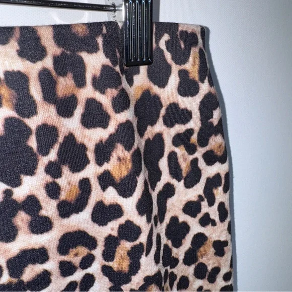 Zara Pencil Skirt Animal Print Size Large Midi Soft Stretch Knit Pull-On - Picture 2 of 6